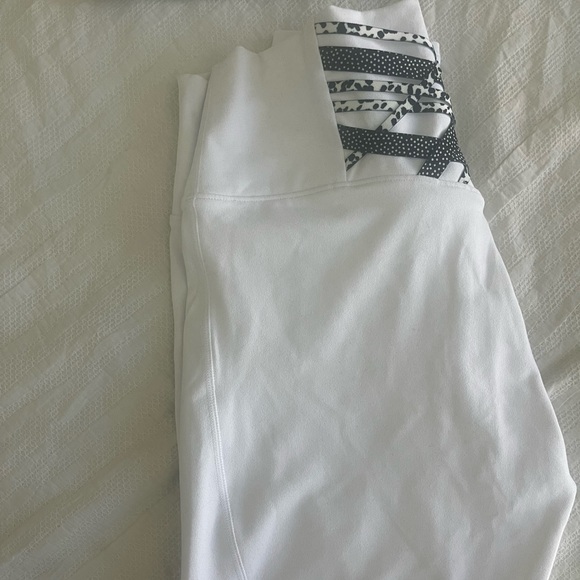 Fabletics White Leggings - Picture 2 of 7